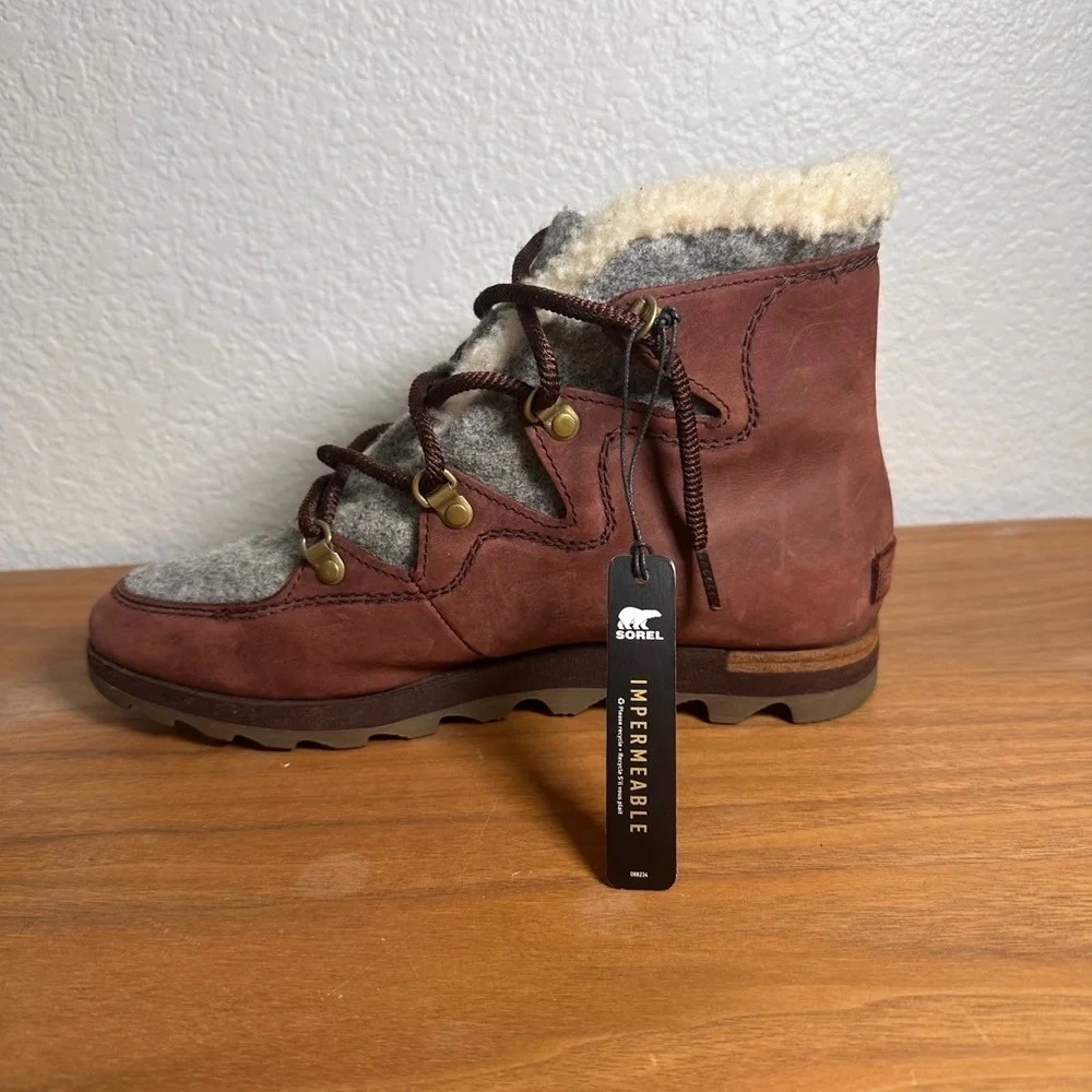 Sorel Sneakchic Alpine Waterproof Leather Wool Boots Burgundy NL3287-908 9.5